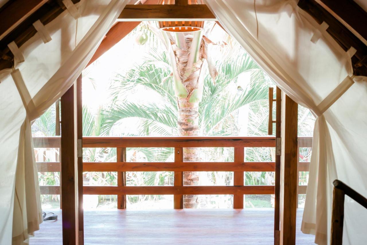 Island View Bar&Bungalow Gili Air Bagian luar foto