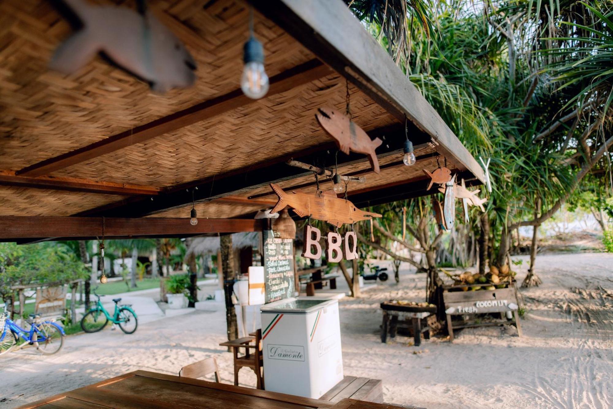 Island View Bar&Bungalow Gili Air Bagian luar foto