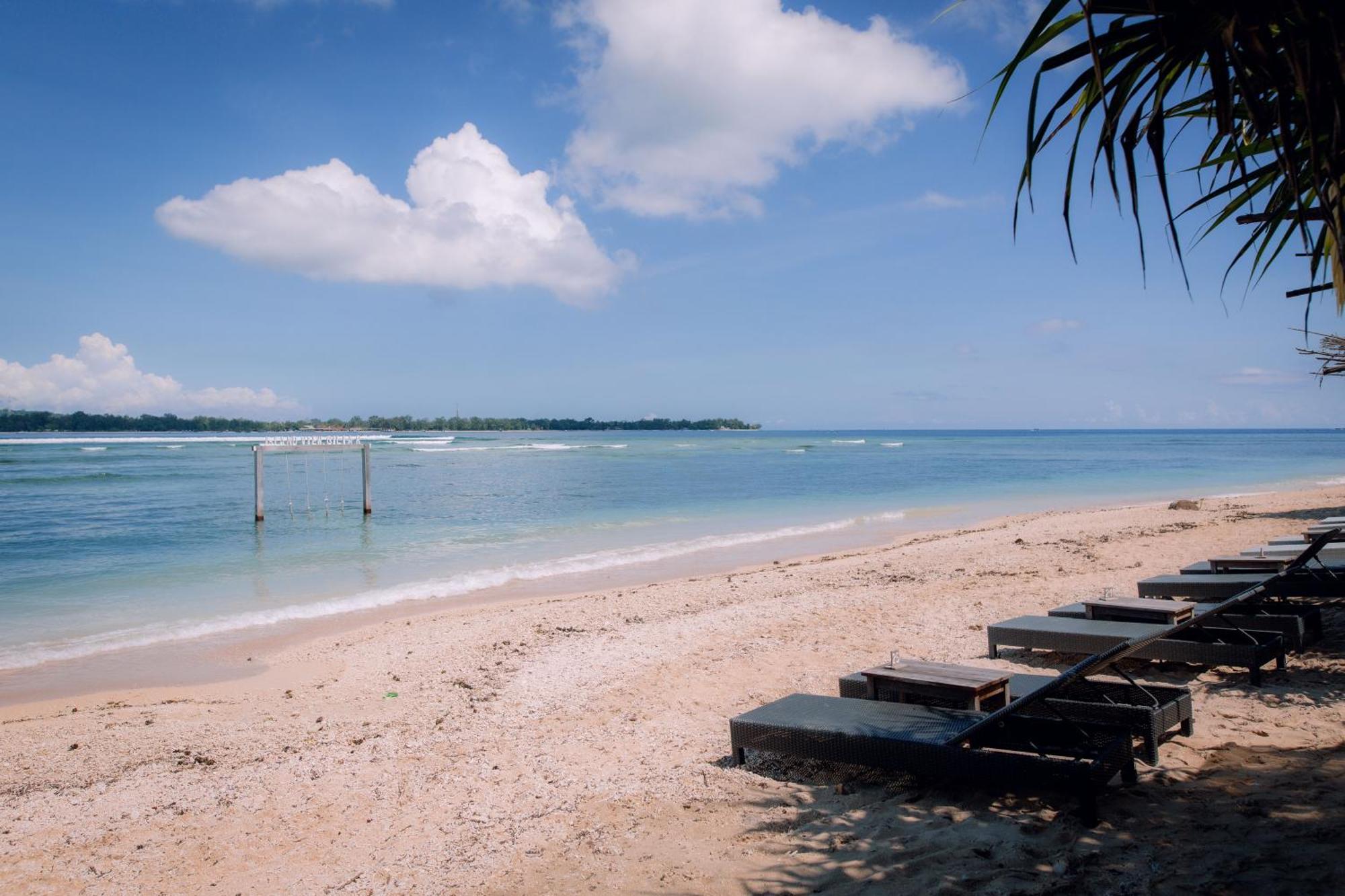 Island View Bar&Bungalow Gili Air Bagian luar foto