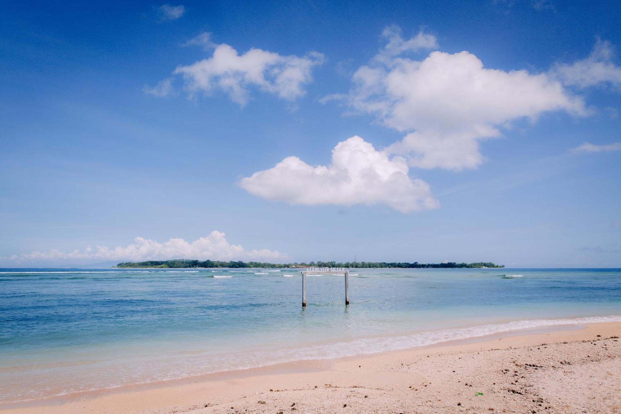 Island View Bar&Bungalow Gili Air Bagian luar foto