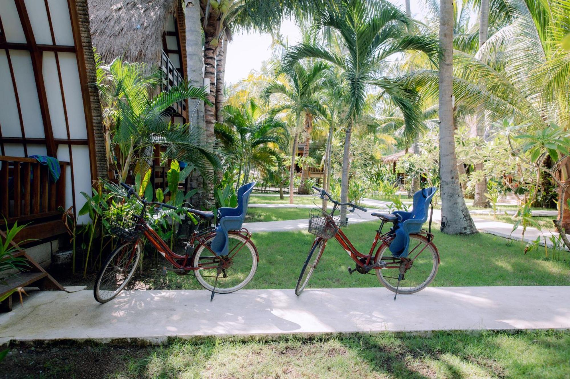 Island View Bar&Bungalow Gili Air Bagian luar foto