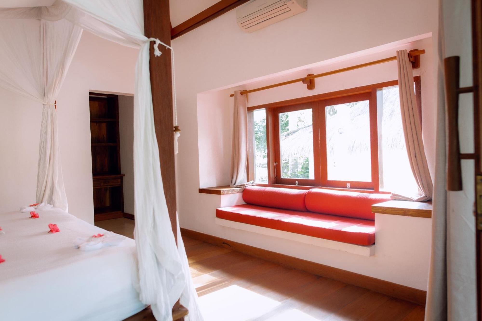 Island View Bar&Bungalow Gili Air Bagian luar foto