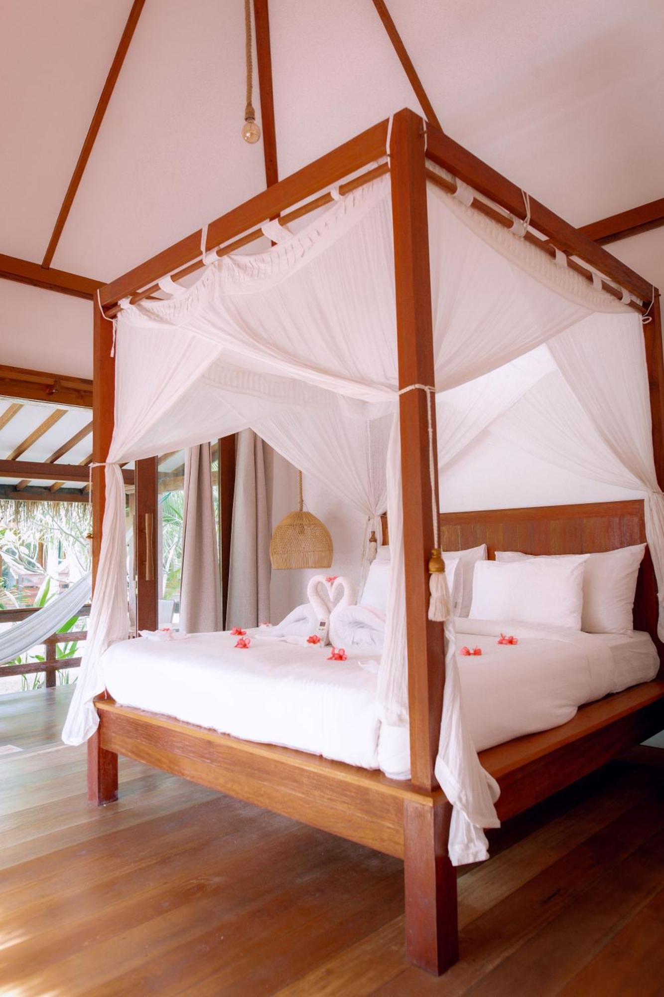 Island View Bar&Bungalow Gili Air Bagian luar foto
