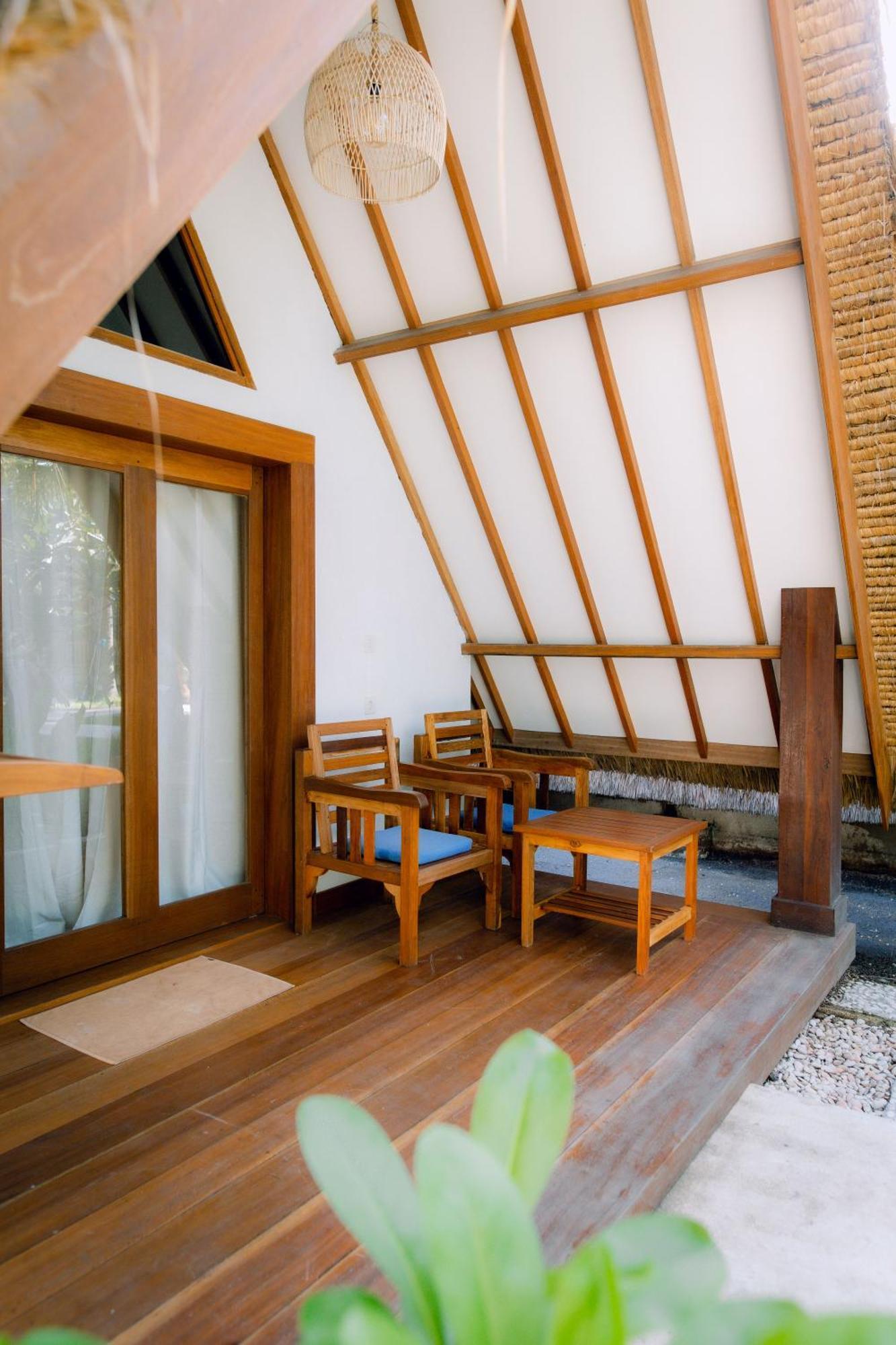 Island View Bar&Bungalow Gili Air Bagian luar foto