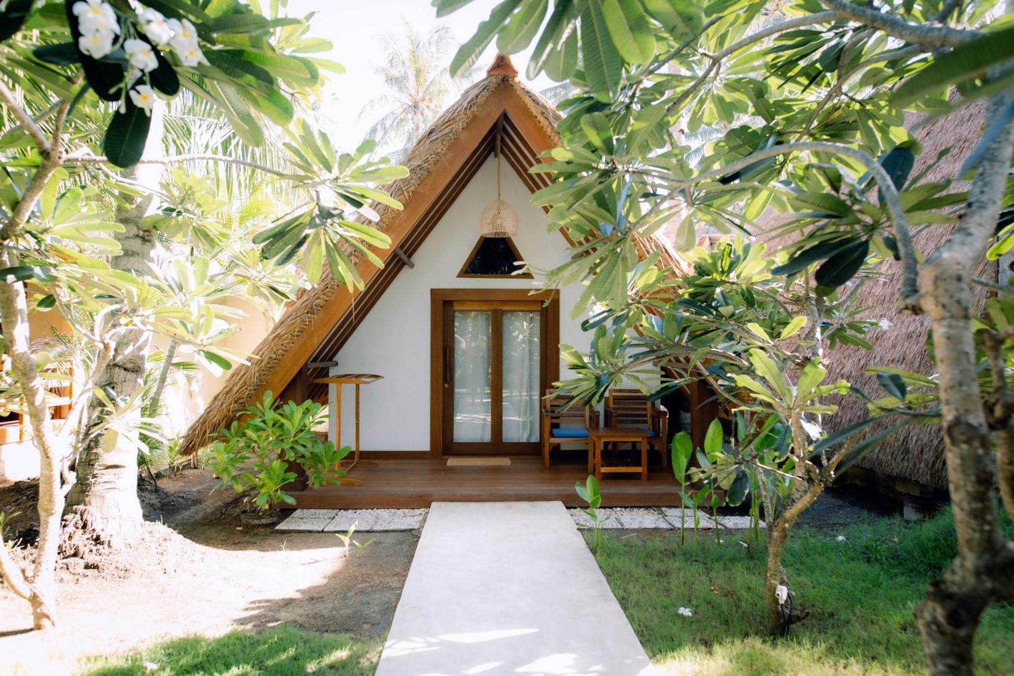 Island View Bar&Bungalow Gili Air Bagian luar foto