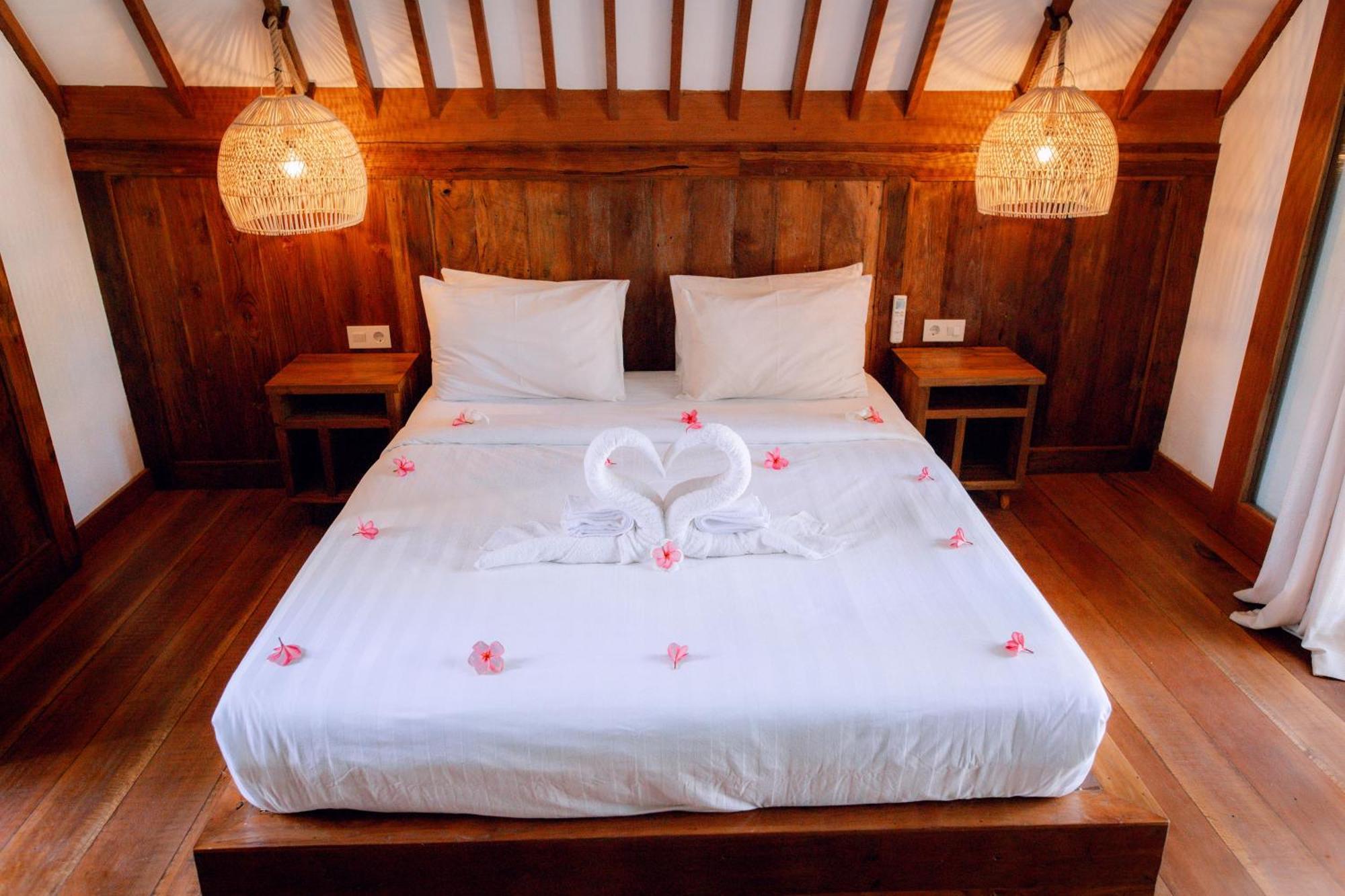 Island View Bar&Bungalow Gili Air Bagian luar foto